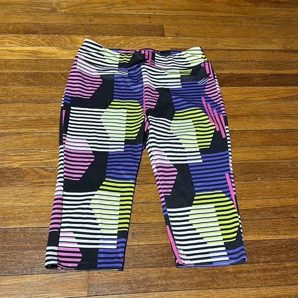 Cover Girl Active Women’s Geometric Patterned Leggings, Sz Large